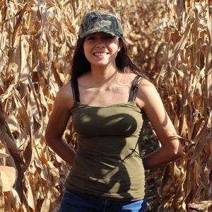 Meet your Posher, Stephanie